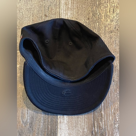 Pittsburgh Pirates Hat Cap MLB Baseball OC Sports XS/S Fitted Cap Black Eco3 - Picture 6 of 6